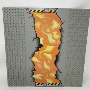 Lego Base Plate Gray Grey Road With Lava 32x32 #30279 hard to find RARE
